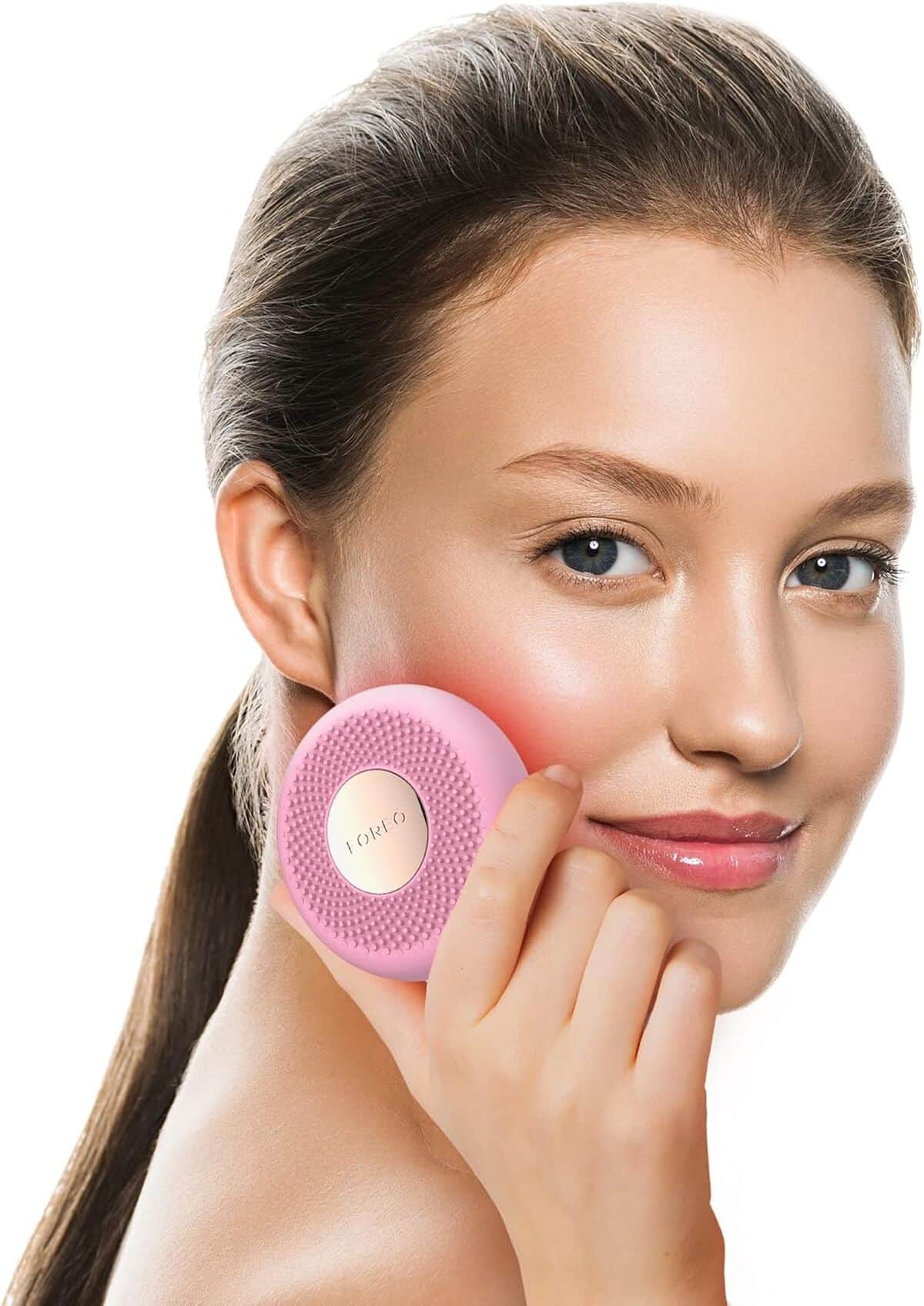 Test du Foreo Ufo Mini : révolutionnez votre routine visage avec la luminothérapie
